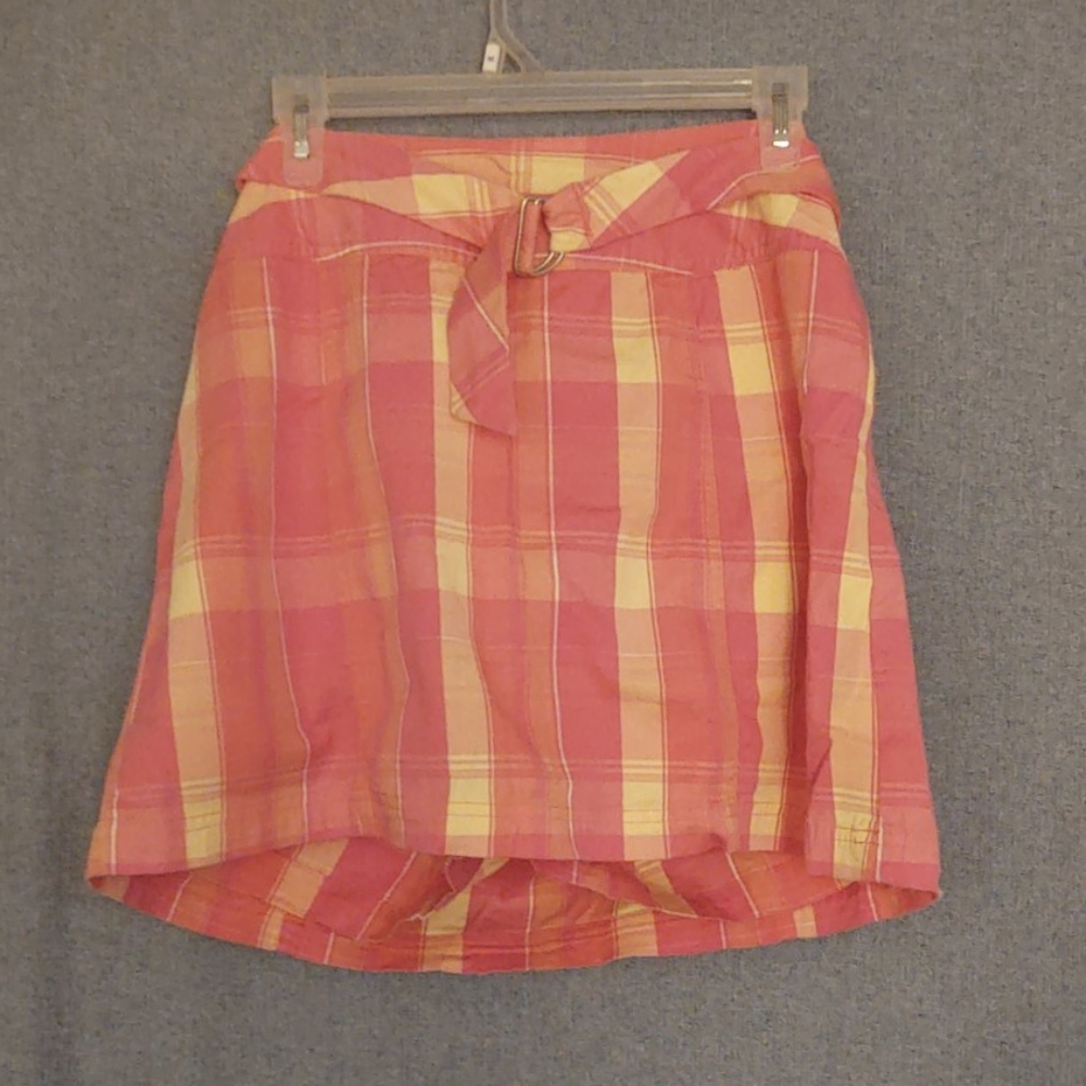 St. John's Bay skirt/shorts W/belt.